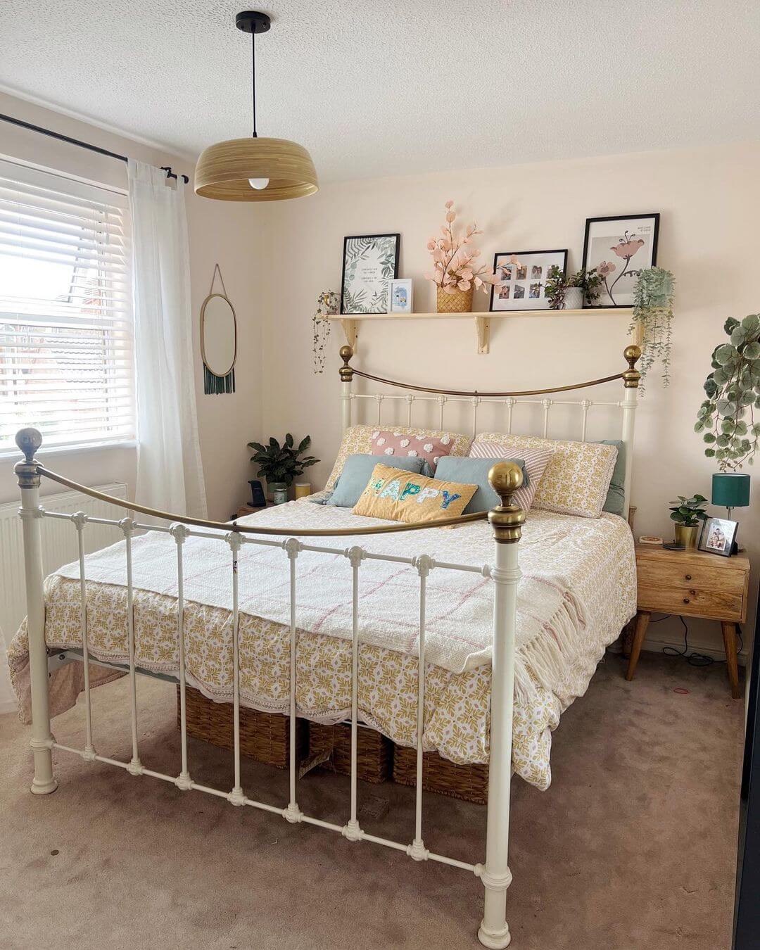 fallback alt text two