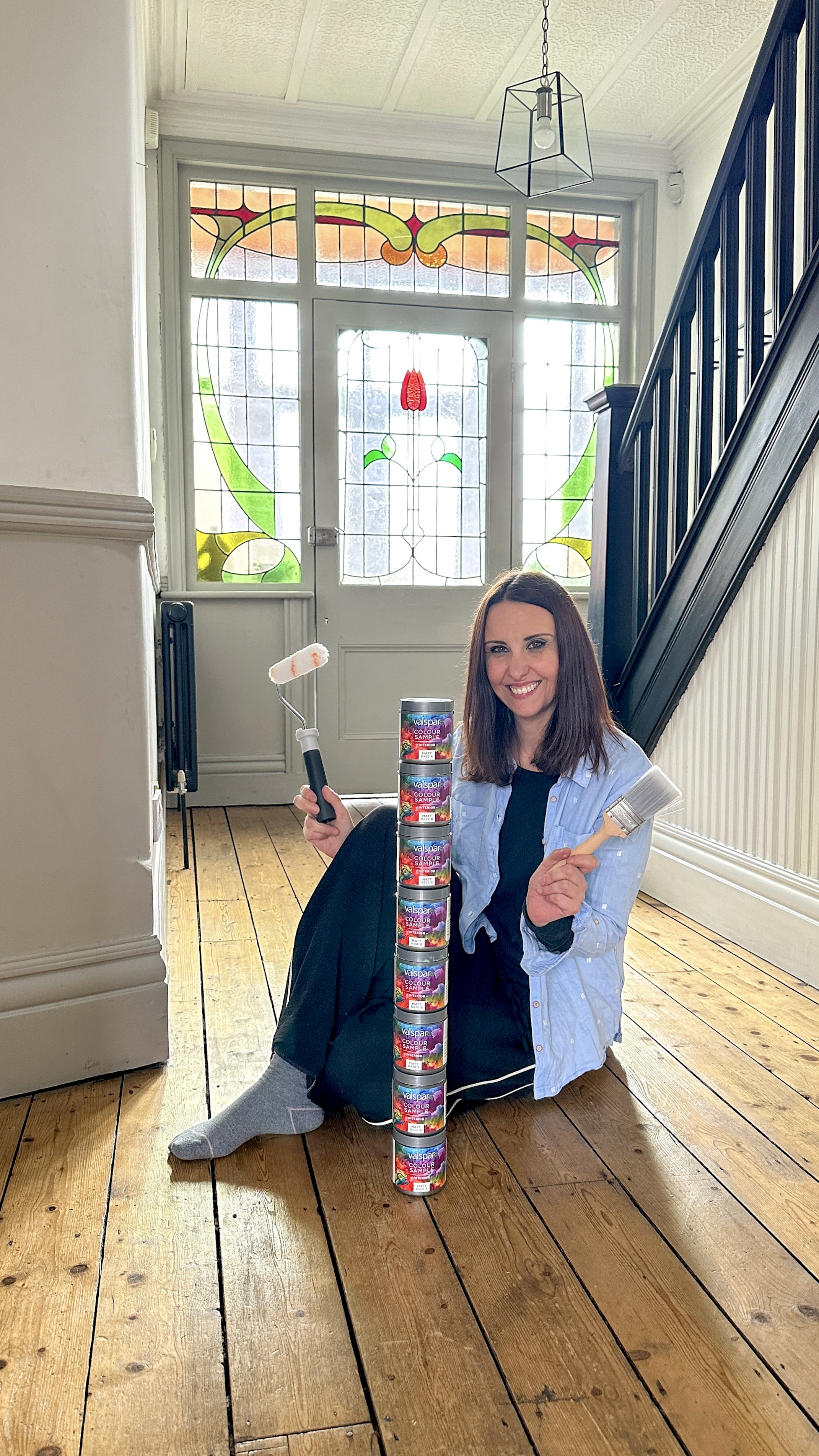 My massive Hallway / Stairs Shakeover with Valspar Paint