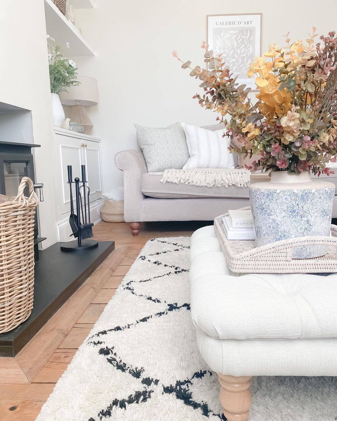 fallback alt text two