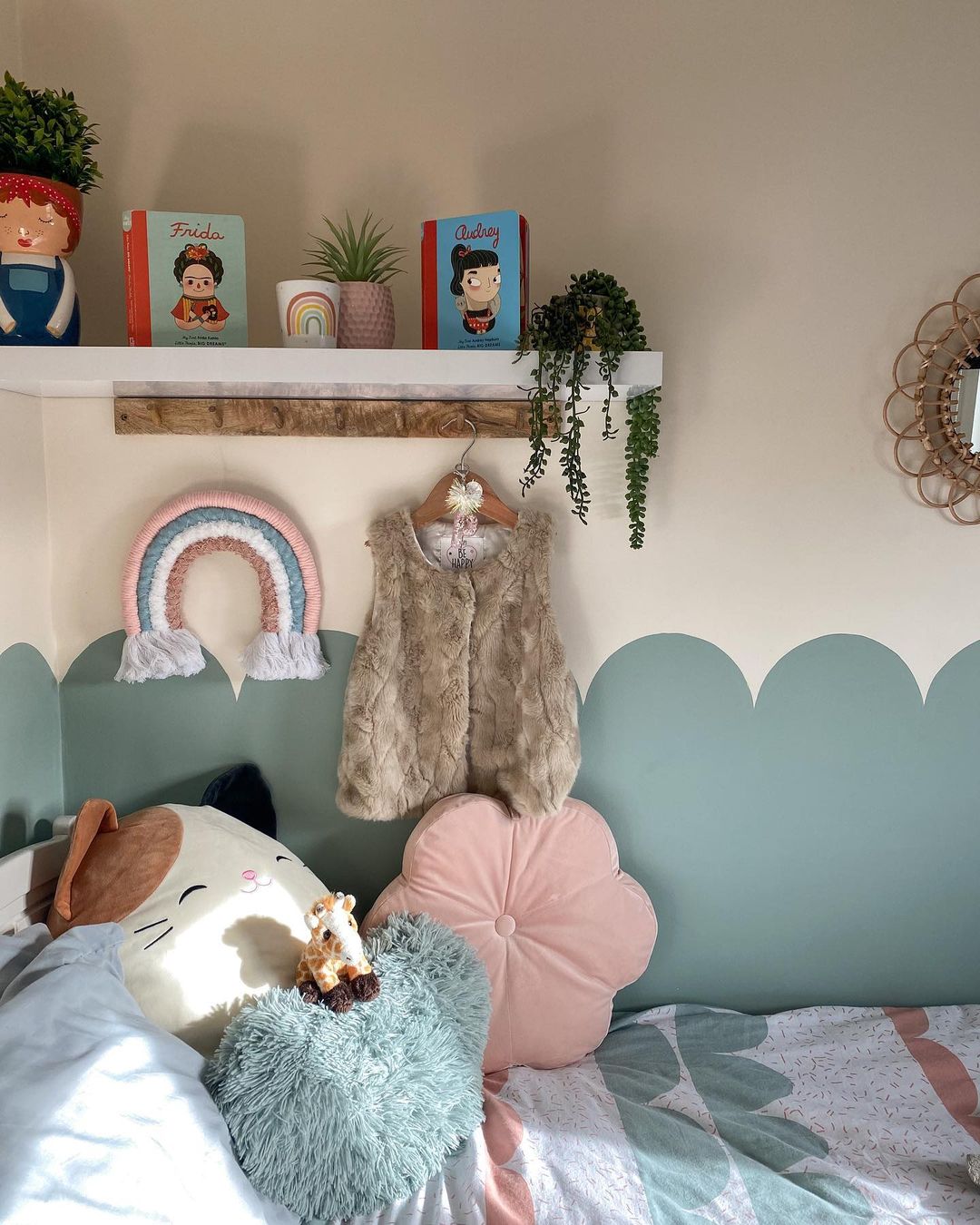 Scalloping the lines